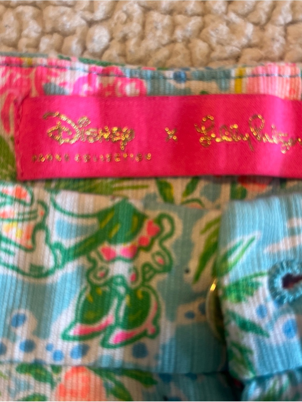 Lilly Pulitzer x Disney Buttercup Lilly Loves Disney Shorts Women’s Size 14 EUC - Picture 5 of 8